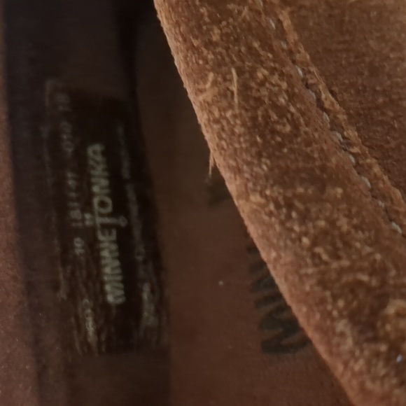 Minnetonka beaded thunderbird slip on Moccasin - Picture 5 of 11